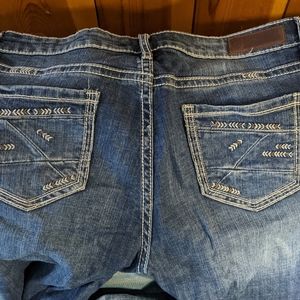 Rock & Roll Cowgirl 32x38